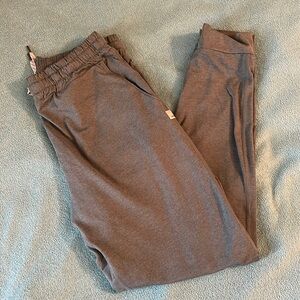 Vuori performance jogger